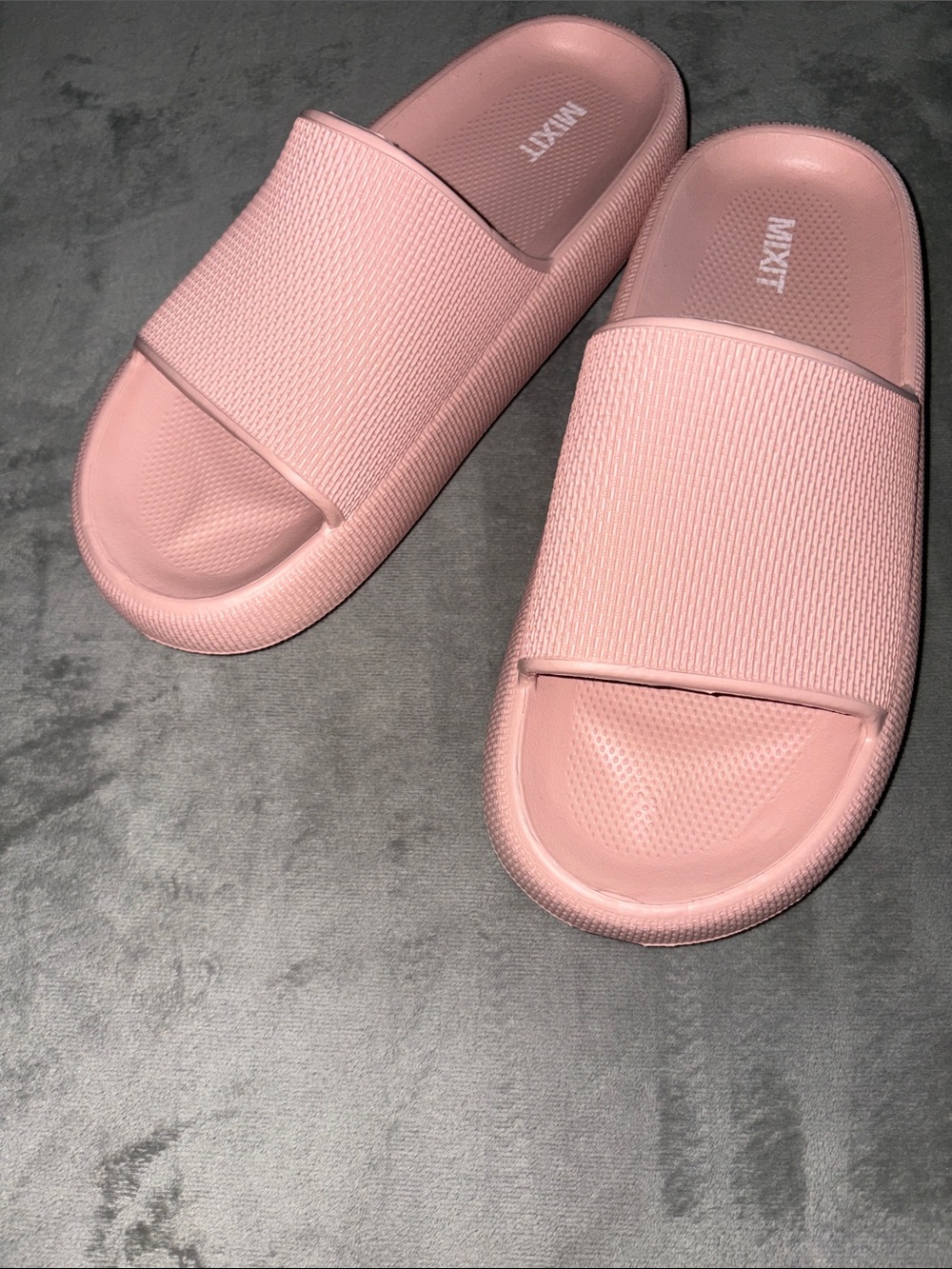 MIXIT Pool Slide Sandals - Picture 2 of 5
